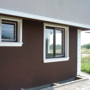 Корнизи по фасадата