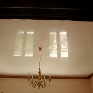 Таван с венецианска мазилка