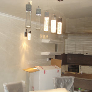 Огледани стени и тавани във луксозна всекиденвна