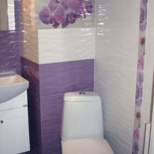 Поставяне на фаянс от ММ93 в модерна баня