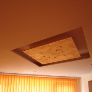 Таван с лед осветление от ММ-93