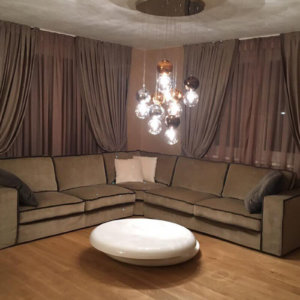 Всекидневна в частен дом с декоративна мазилка, ММ-93