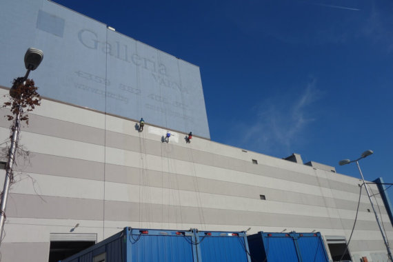 13 хил. кв.м фасадна мазилка за Делта Планет Варна