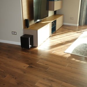 Хол с елементи от гипсокартон и паркет - ММ-93