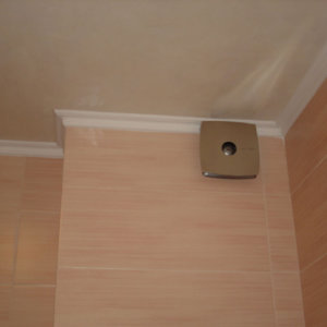 Огледална мазилка с корнизи