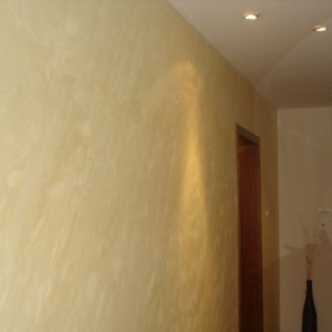 Коридор в жилище, изпълнен в Оточенто